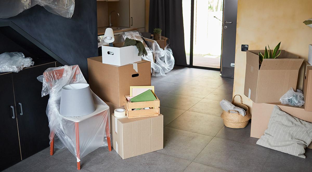 Spring Moving: Combining Moving and Junk Removal Services