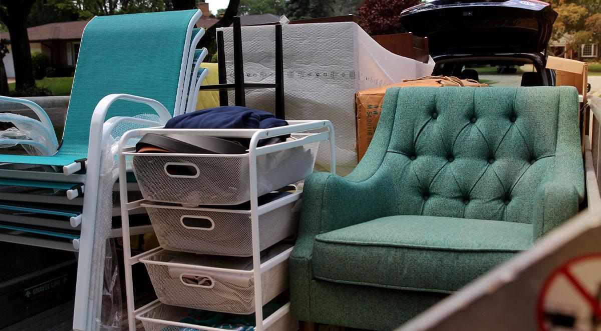 estate_cleanouts_from_junk_removal_to_treasure_finding image